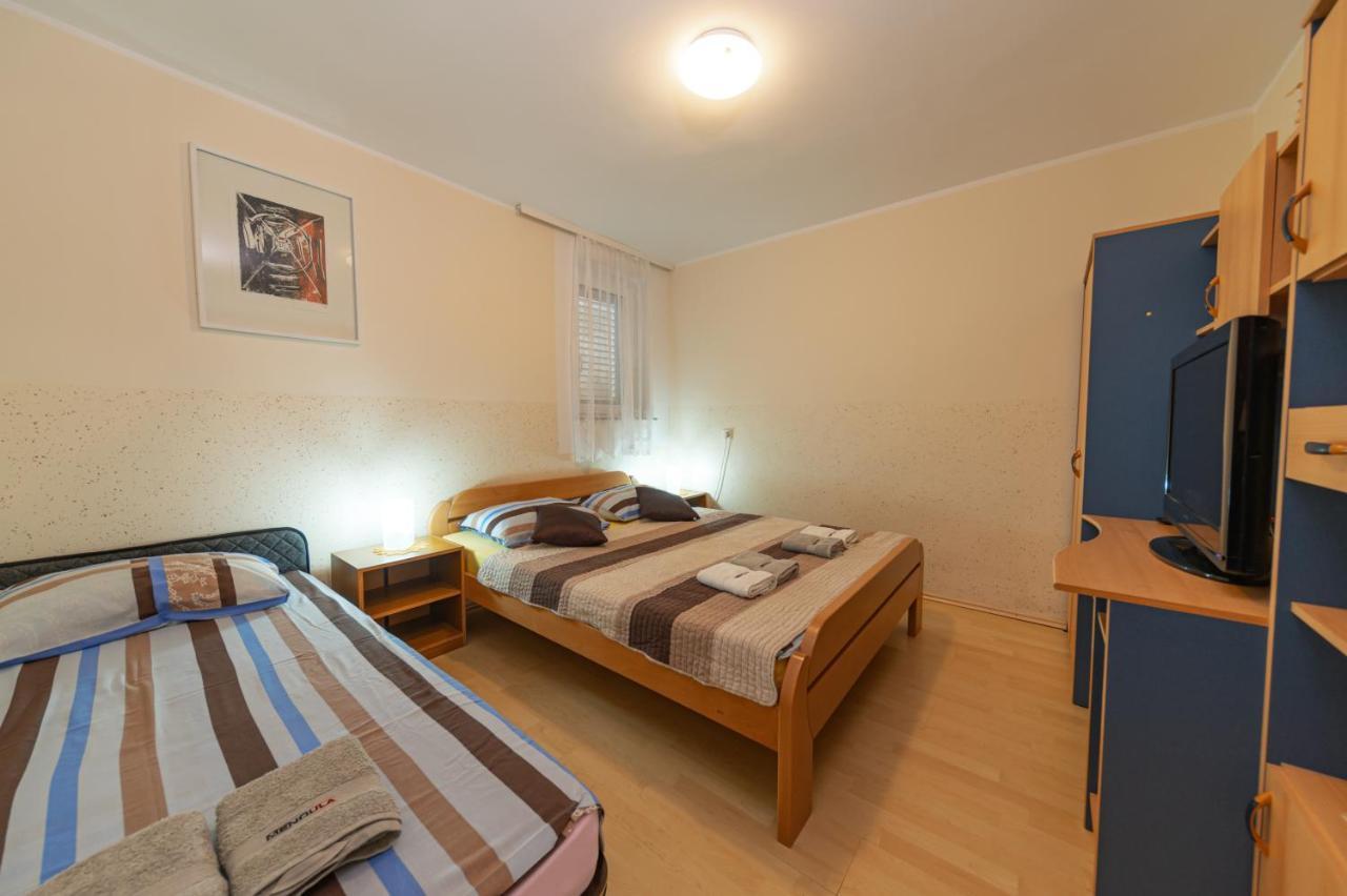 Apartmens Mendula Apartment Senj  Exterior foto
